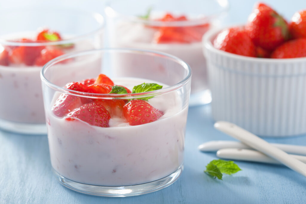 iogurte com frutas silvestres